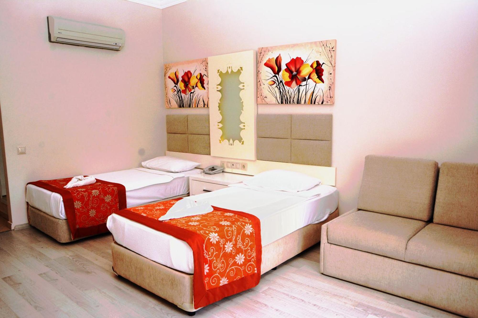 Miramor Hotel & Spa 안탈리아 외부 사진 A room at the hotel